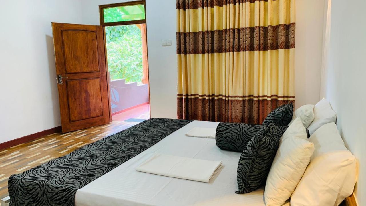 Sigiriya Chena Villa Exterior photo