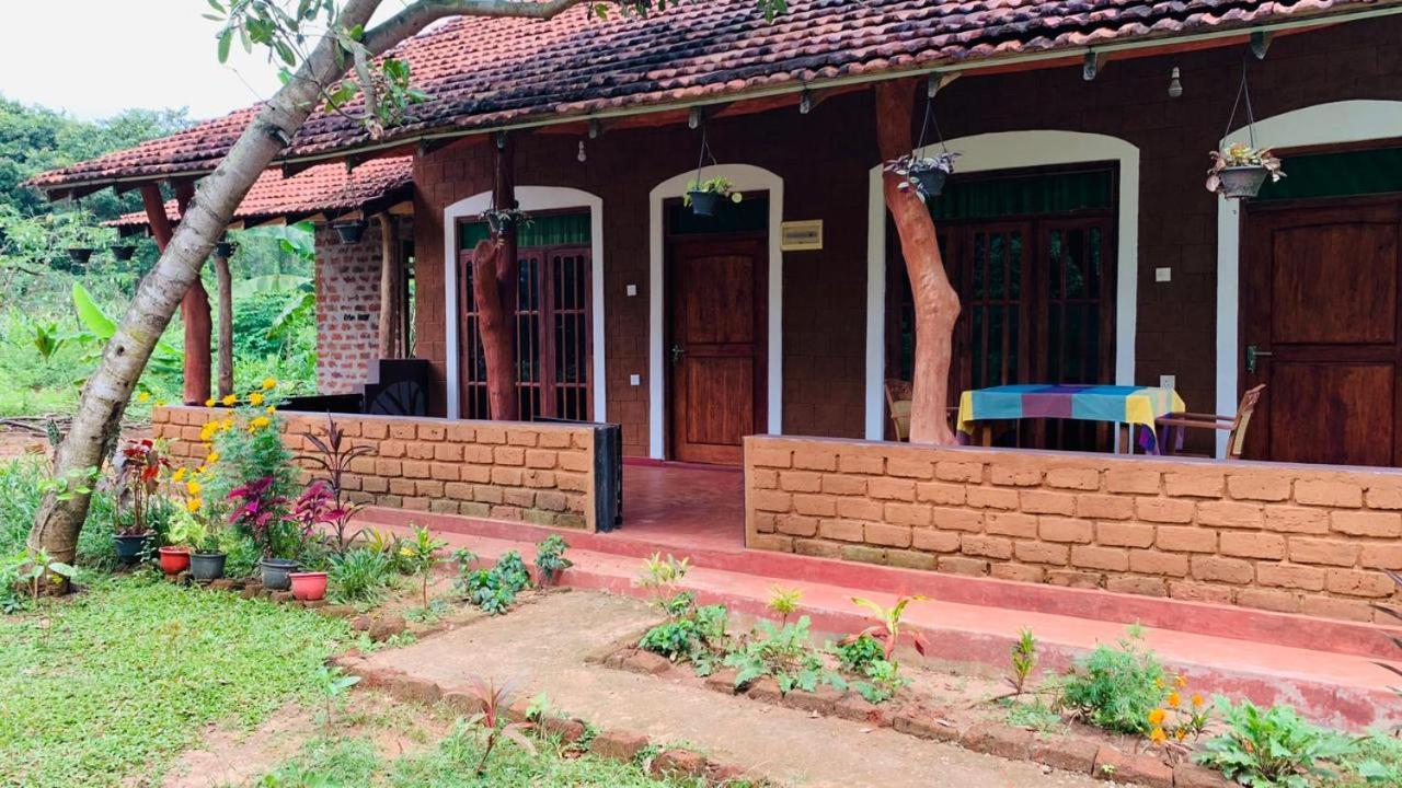 Sigiriya Chena Villa Exterior photo