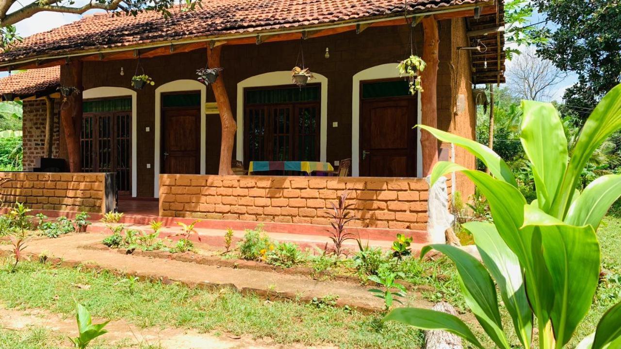 Sigiriya Chena Villa Exterior photo
